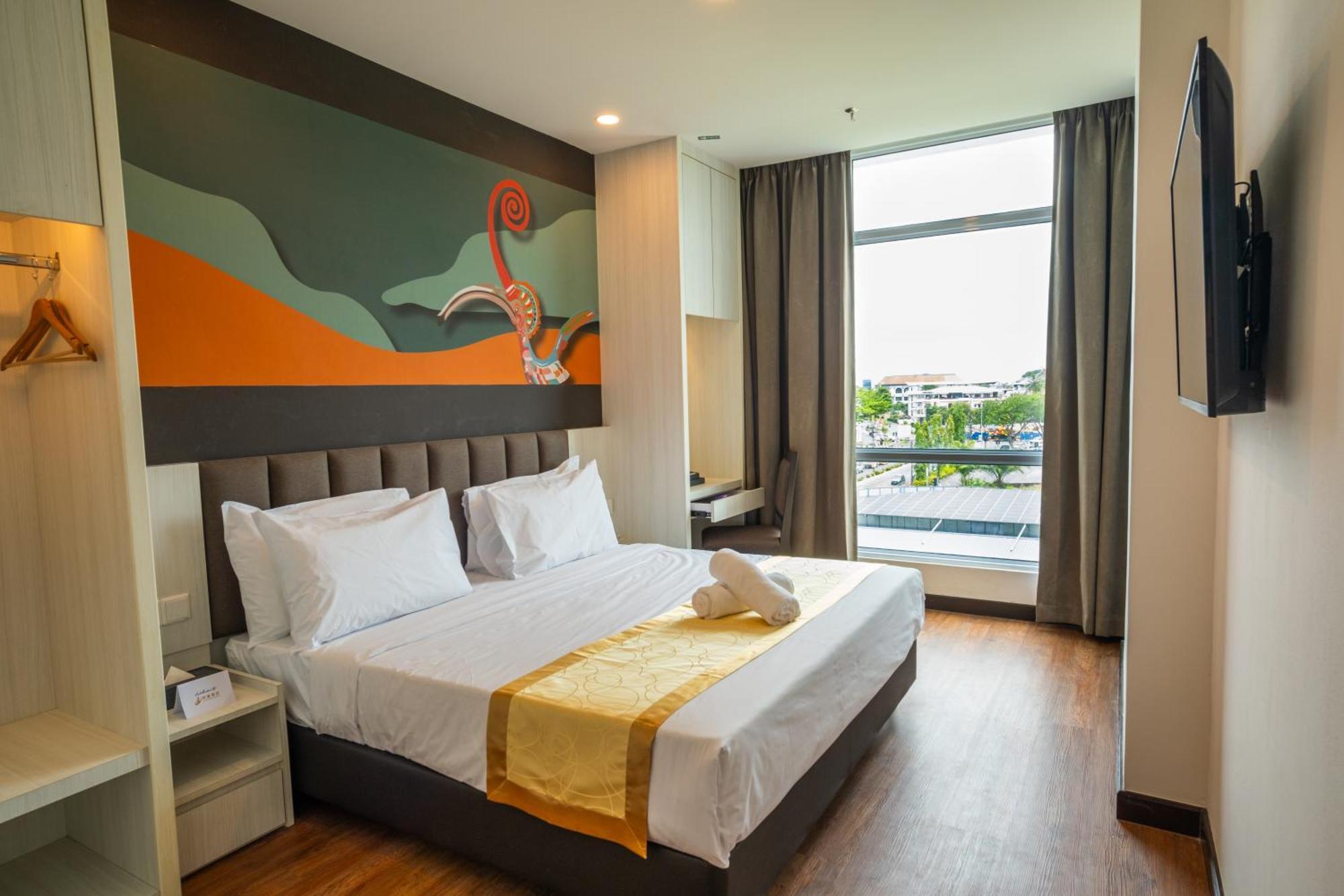 City Rise Hotel Miri Exterior photo