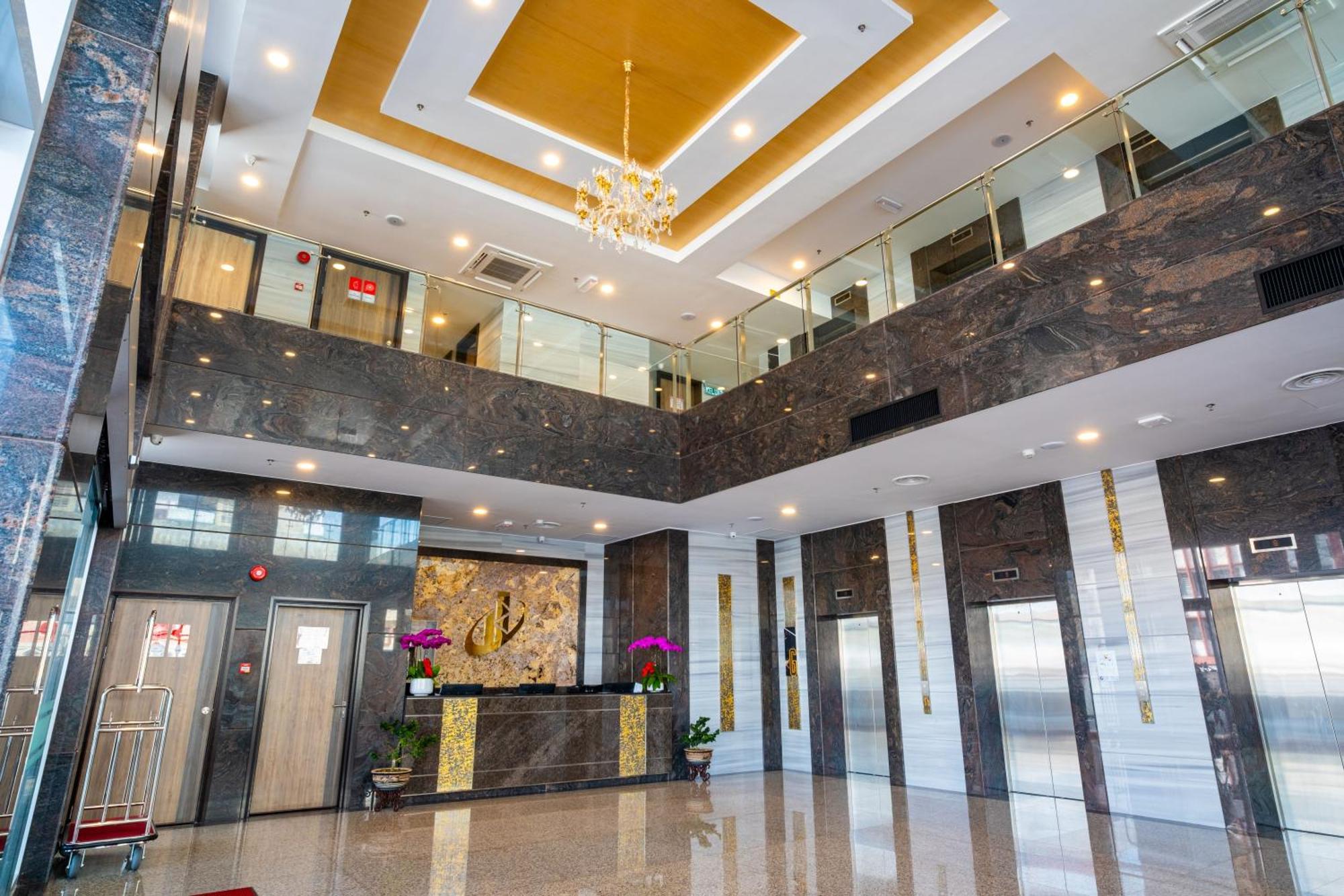 City Rise Hotel Miri Exterior photo